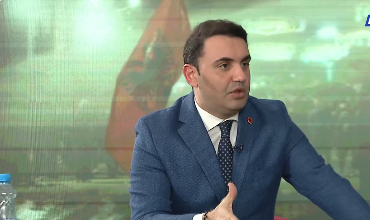 Këlliçi: Flitet se Rama do të bëjë ndryshime në qeveri! Mund ta shkarkojë zv kryeministren