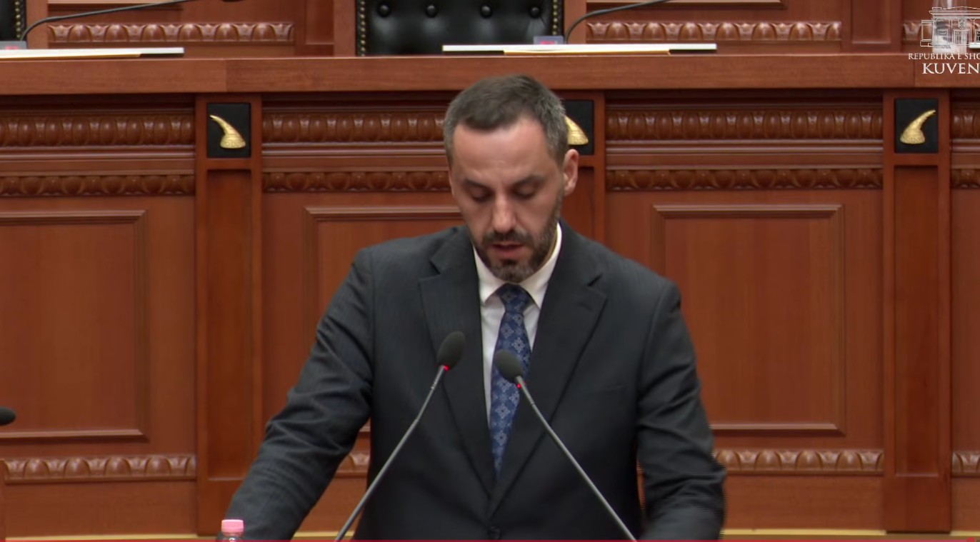 Arrestimi i Metës, ministri Lamallari: Nuk ka persekutim politik, pretendimet e kreut të PL-së të pabazuara!