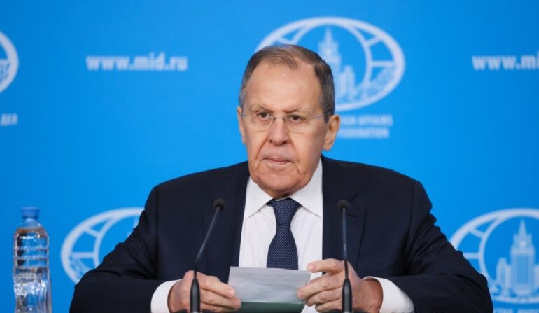 “Evropianët po zgjohen”, Lavrov: Moratoriumi për armët bërthamore është i vlefshëm nëse SHBA-të nuk i kalojnë kufijtë!