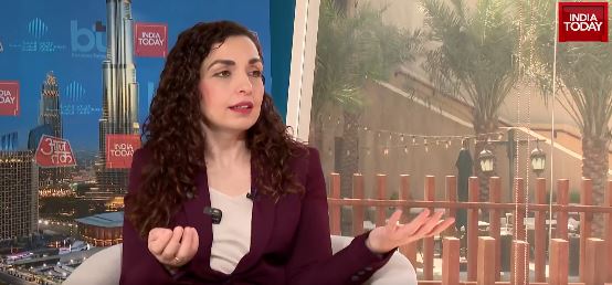 Vjosa Osmani intervistë për “India Today”: Sa më shumë gra në politikë, aq më shpejt vjen paqja