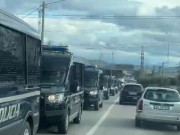Paralizon qarkullimin në aksin Librazhd-Pogradec, trafik kilometrik drejt Juglindjes!