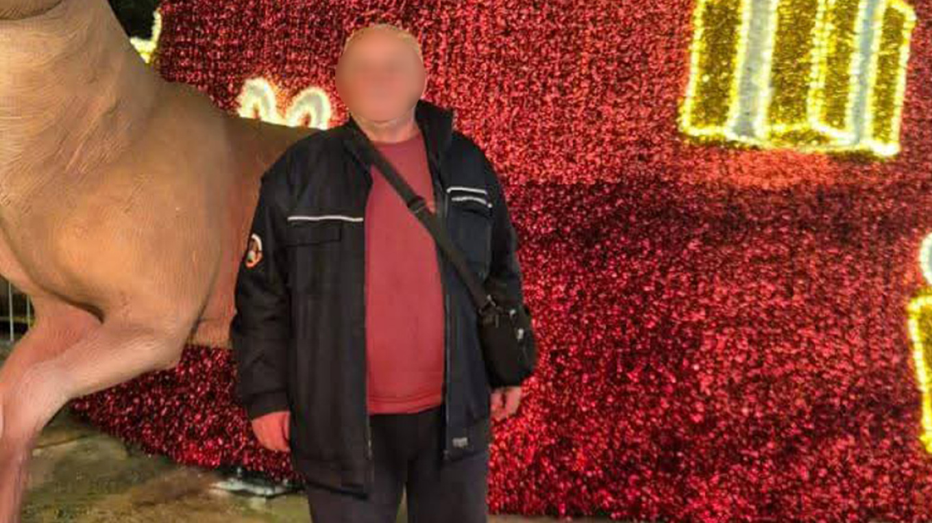 Tentoi të përdhunonte një 25-vjeçare me aftësi të kufizuara dhe u arratis, vetëdorëzohet në polici 64-vjeçari shqiptar