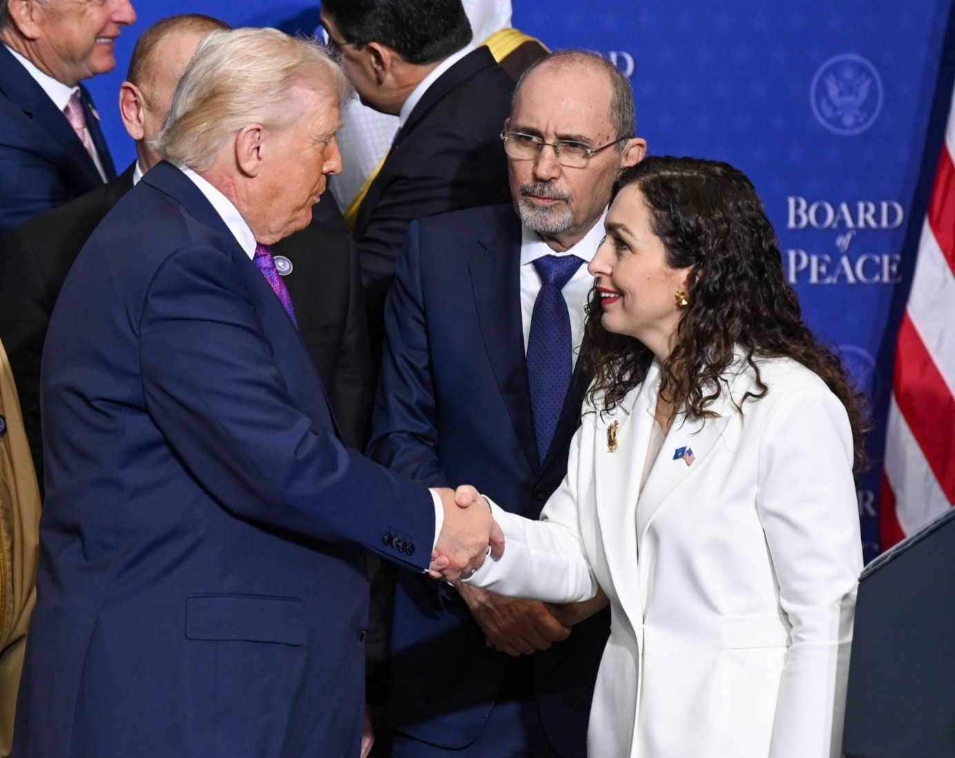 Takimi ‘kokë më kokë’ me Trump, Vjosa Osmani zbardh diskutimet: Folëm për liderët e UÇK-së në Hagë dhe çështjen me Serbinë