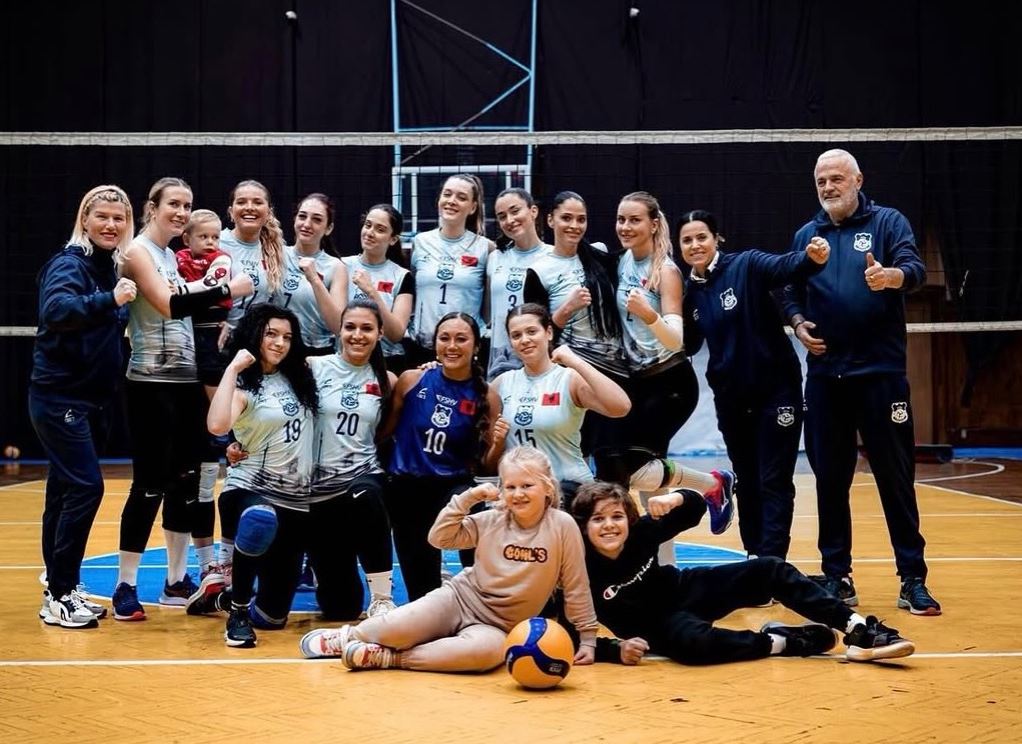 Volejboll Femra/ Teuta mposht Partizanin në Durrës