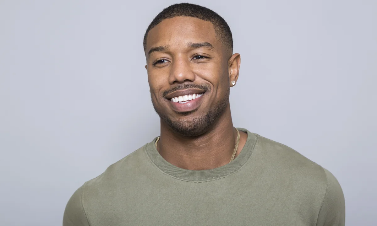 Michael B. Jordan fiton çmimin ‘Aktori më i mirë mashkull’ në Actor Awards