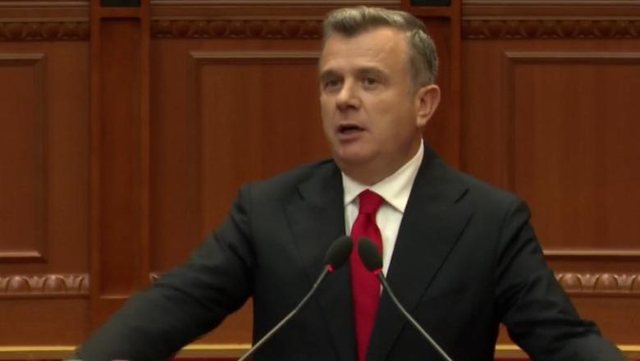 Fyeu Albana Vokshin/ Grupi Parlamentar i PD kërkon përjashtimin me 60 ditë të Taulant Ballës nga Kuvendi