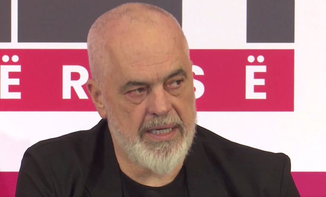 Rama: Pagat në sektorin privat e publik janë rritur! Pensionet kanë hyrë në planin e rritjes