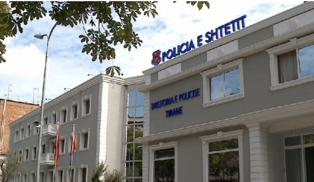 Nuk iu dhanë pagat punonjësve/ Arrestohet pronari i një parukerie në Tiranë, procedohet bashkëshortja e tij