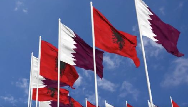 Ambasada Shqiptare në Katar: Qëndroni në shtëpi, aeroporti i Doha-s i bllokuar