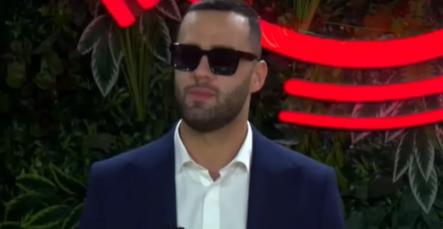 Stenaldo Mëhilli ‘hap zemrën’ për ish të dashurën