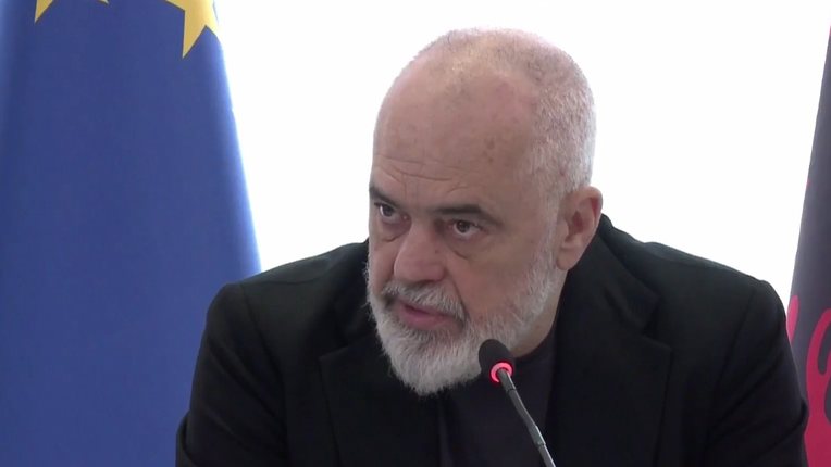 Nafta arrin mbi 2 mijë lekë për litër, Rama mbledh furnizuesit: Rritja në Shqipëri e moderuar, çmimi në bursa 40% më i lartë