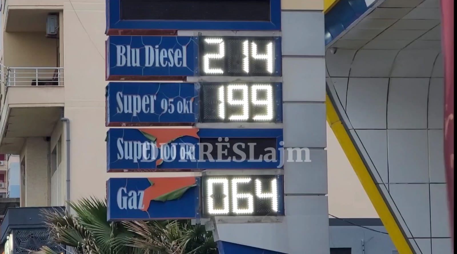 Durrës, nafta “kërcen” në 214 lekë për litër