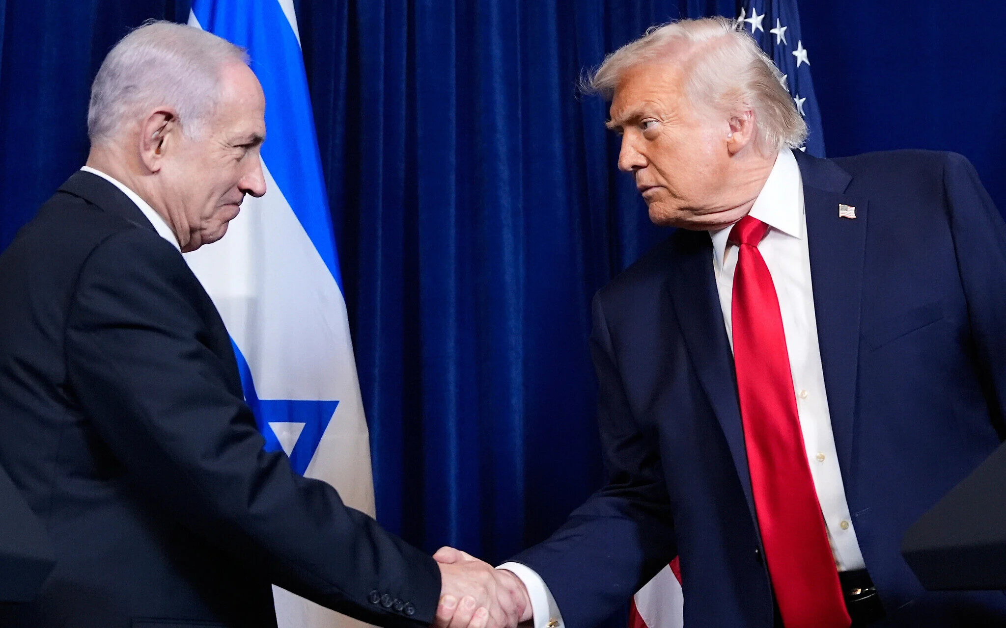 “Do të ndjekim dhe vrasim Netanyahun”/ Trump reagon pas kërcënimeve të Iranit: Nuk jemi në kushte për paqe