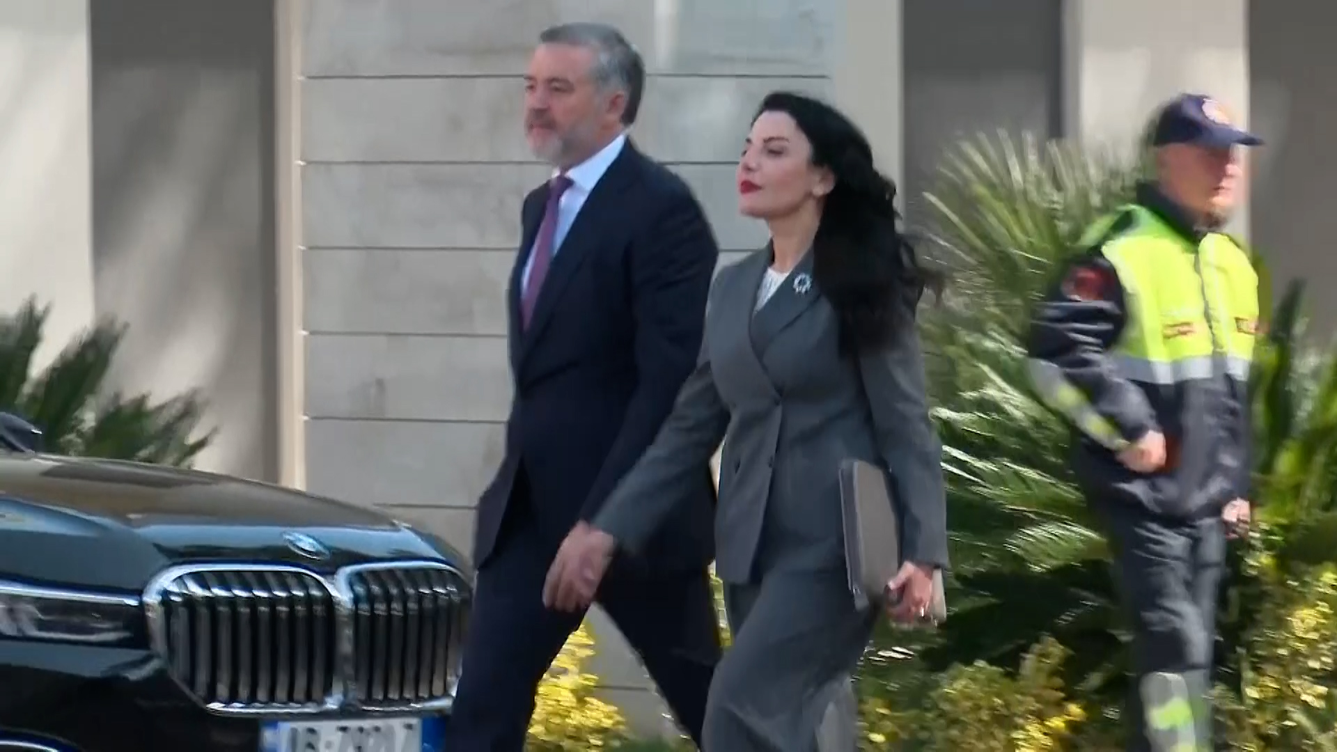 SPAK kërkon ta arrestojë, Belinda Balluku merr pjesë në Asamblenë e PS-së në Durrës