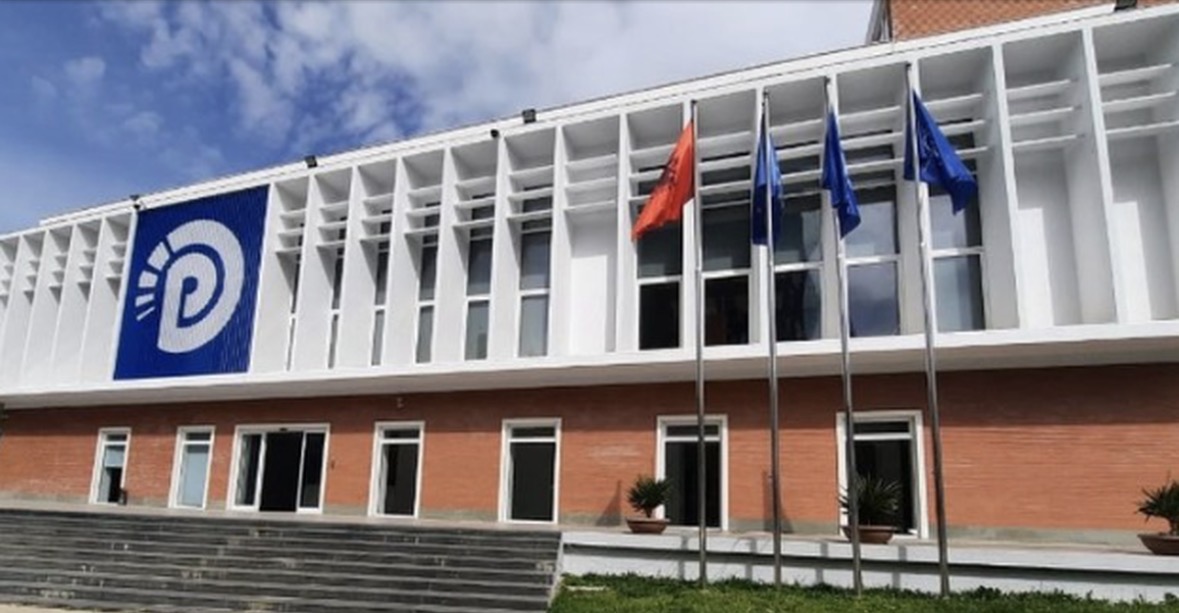 Nesër seancë plenare, PD e bojkoton, Bardhi: Është në kundërshtim me rregulloren e Kuvendit 