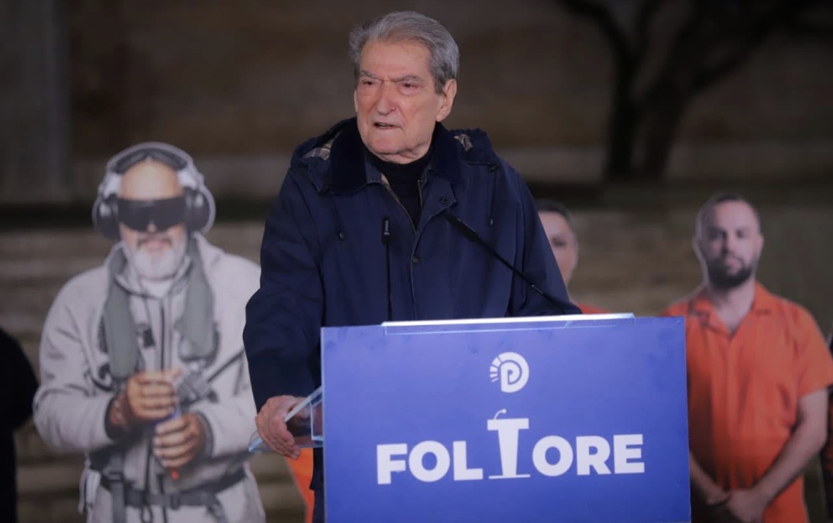 Berisha-qytetarëve: Jeni shpresa e vetme, të vendosur për kryengritje paqësore gjer në fitore