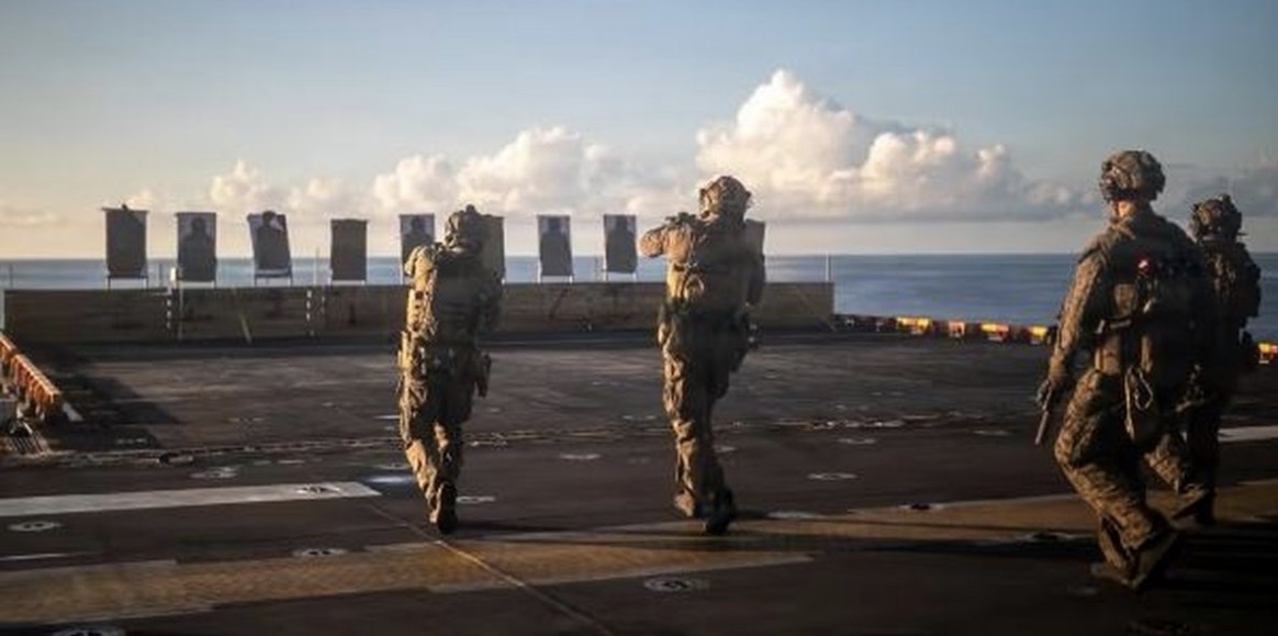 E premtja, afati i fundit i Trump për Iranin/ WSJ: Mijëra marinsa amerikanë do të mbërrijnë në Lindjen e Mesme 