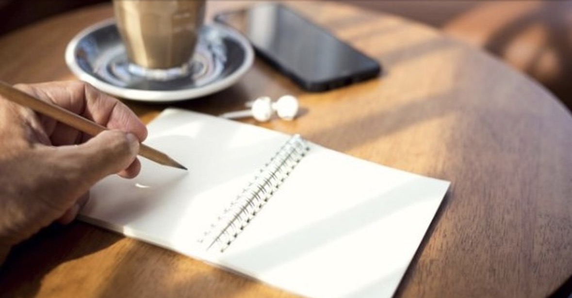 Detoksi dixhital/ Pse 2026-a po bëhet viti i “jetës offline” 