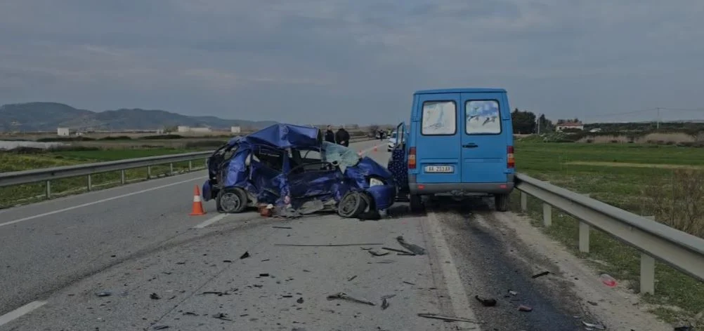 Aksident fatal në aksin Levan–Tepelenë, humb jetën një 39-vjeçare, plagosen dy të tjerë
