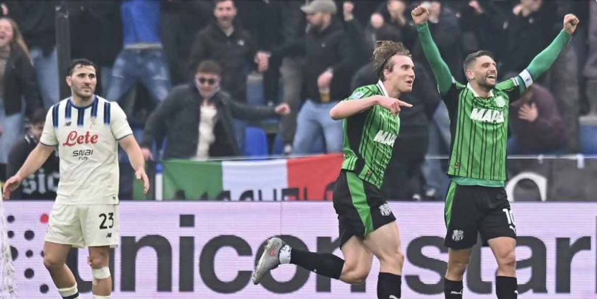 Sassuolo fitore spektakolare me 10 lojtarë ndaj Atalantës 