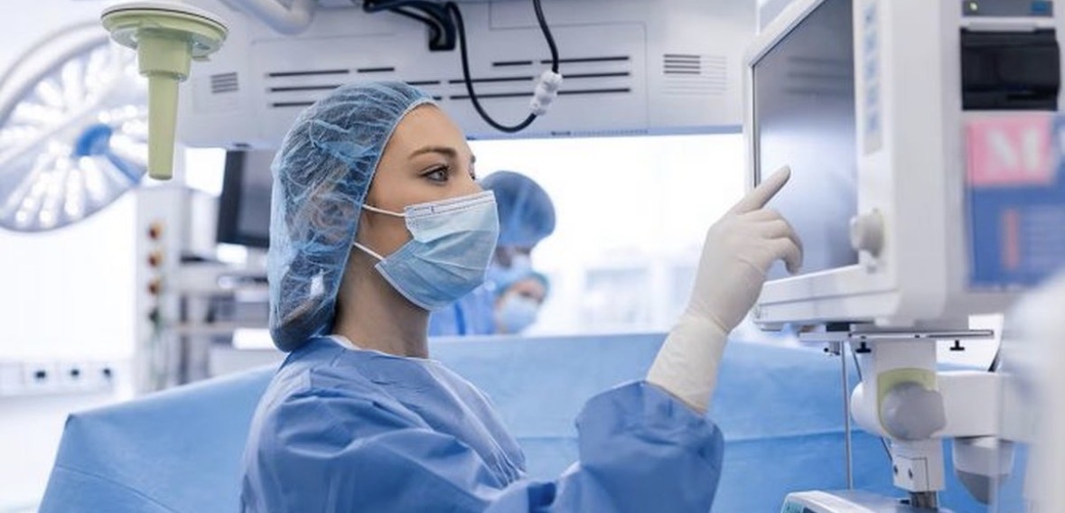 Ndërhyrje revolucionare me robot: Pacienti shërohet nga diabeti pas transplantit të dyfishtë 