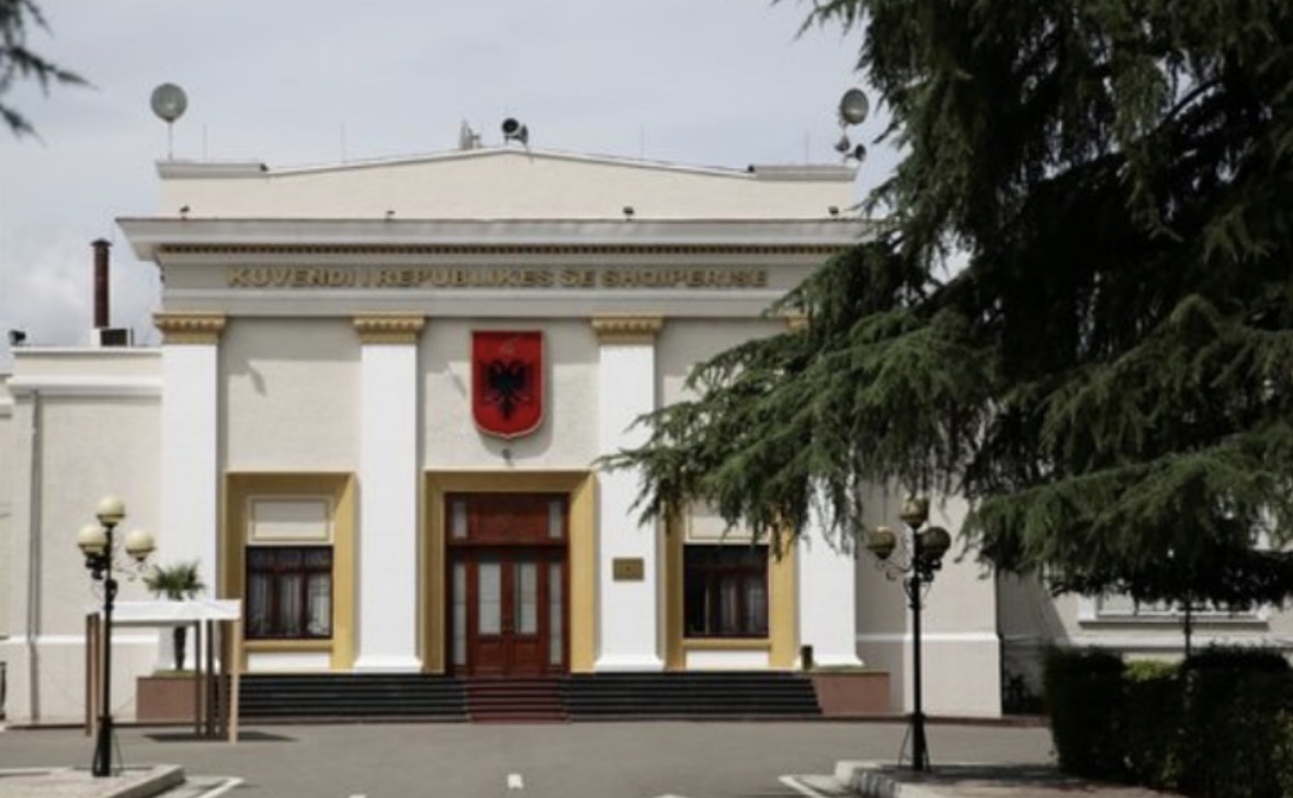 Kuvendi pranon sulmin nga hakerat iranianë: Ja të dhënat që u morën nga “Homeland Justice” 