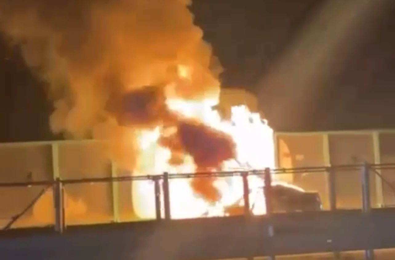 Shkrumbohet automjeti në autostradën Fier–Vlorë