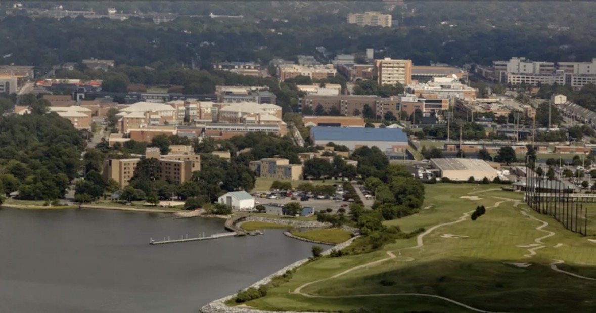 Alarm në kampusin e Universitetit të Virxhinias/ Të shtëna me armë zjarri, mbeten dy të plagosur 