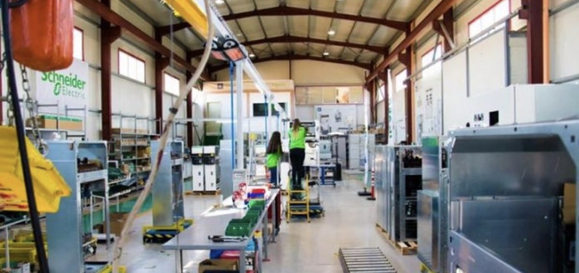 Ndërmarrjet e vogla dhe të mesme dominojnë ekonominë, zënë 99.9% të ndërmarrjeve aktive 