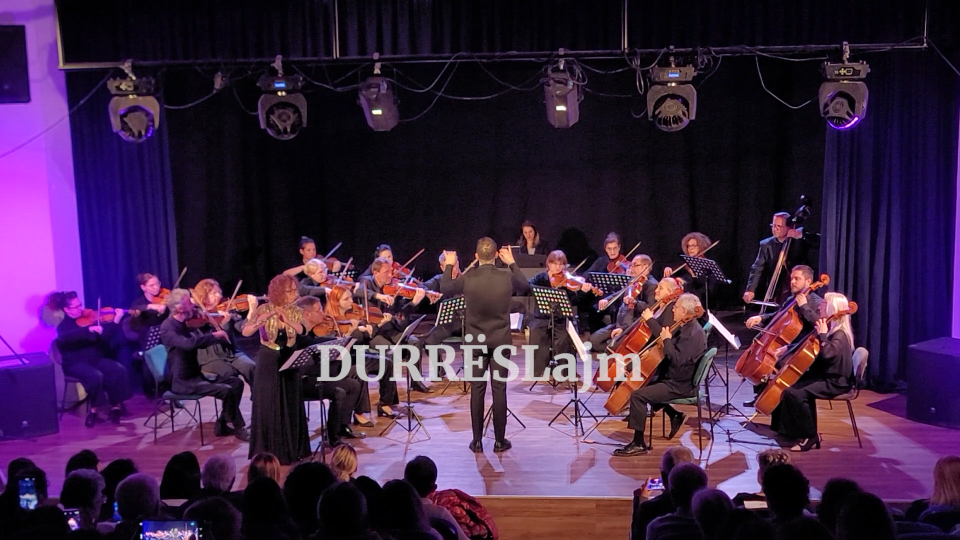 Tinguj e alegri, Orkestra e Harqeve e Durrësit sjell koncertin “Pranverë” (VIDEO)