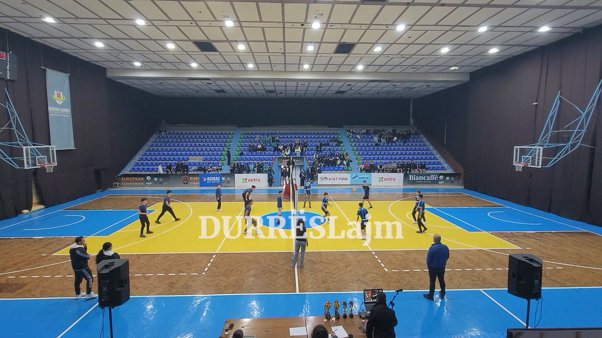 Zhvillohet kampionati i volejbollit i shkollave 9-vjeçare të Durrësit (VIDEO)