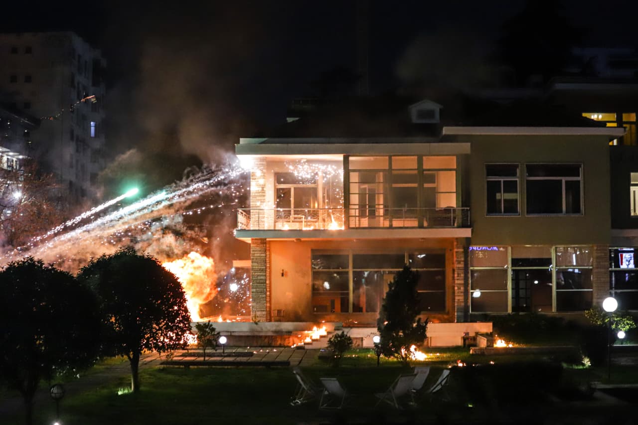 Protesta kombëtare e opozitës, Gjykata e Tiranës merr vendimin për të arrestuarit!