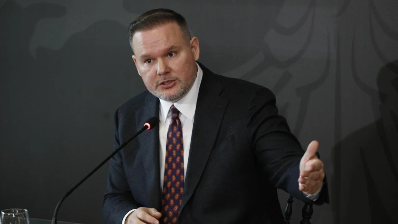 “Kjo javë është afati i fundit”/ Ministri Demo për Territorialen: Kemi kushtet e duhura për një reformë cilësore