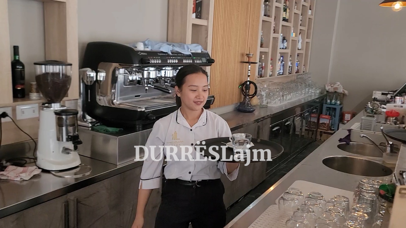 Staf me punëtorë të huaj, zgjidhje për strukturat hoteliere në Durrës (VIDEO)