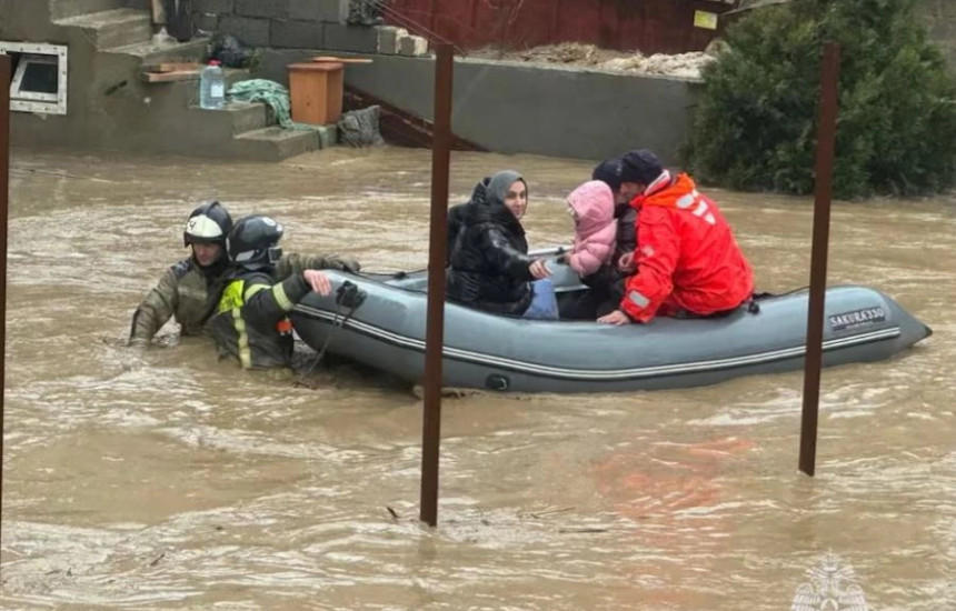 Përmbytje masive dhe ndërprerje të energjisë elektrike, Rusia shpall gjendjen e jashtëzakonshme në Dagestan