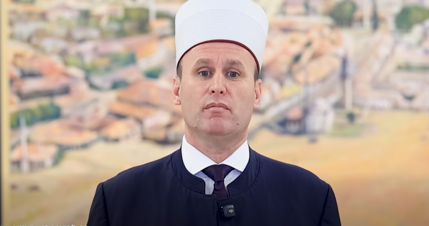 Nesër Fiter Bajrami, kreu i KMSH uron besimtarët: Ramazani, muaj sakrifice! Kjo festë qoftë një moment gëzimi dhe mirësie për çdo familje