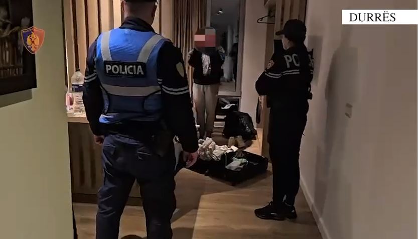 Dy javë hetime zbulojnë folenë tjetër të prostitucionit në Durrës, pranga dy brazilianeve (VIDEO)