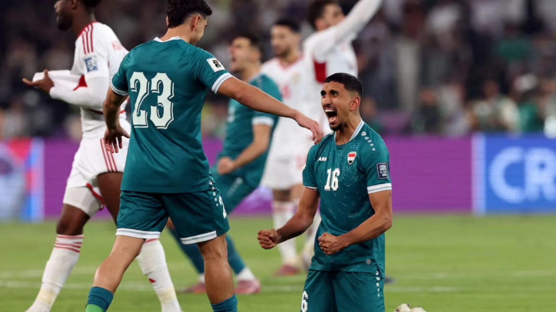 Iraku kërkon shtyrjen e ndeshjeve të playoffit, futbollistët nuk mund të dalin nga vendi