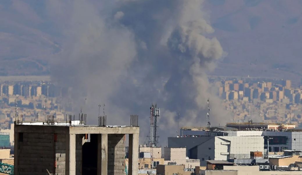 Kremlini mohon sërish akuzat se po i jep informacione Iranit: Konflikti në Lindjen e Mesme duhet të zgjidhet në mënyrë diplomatike