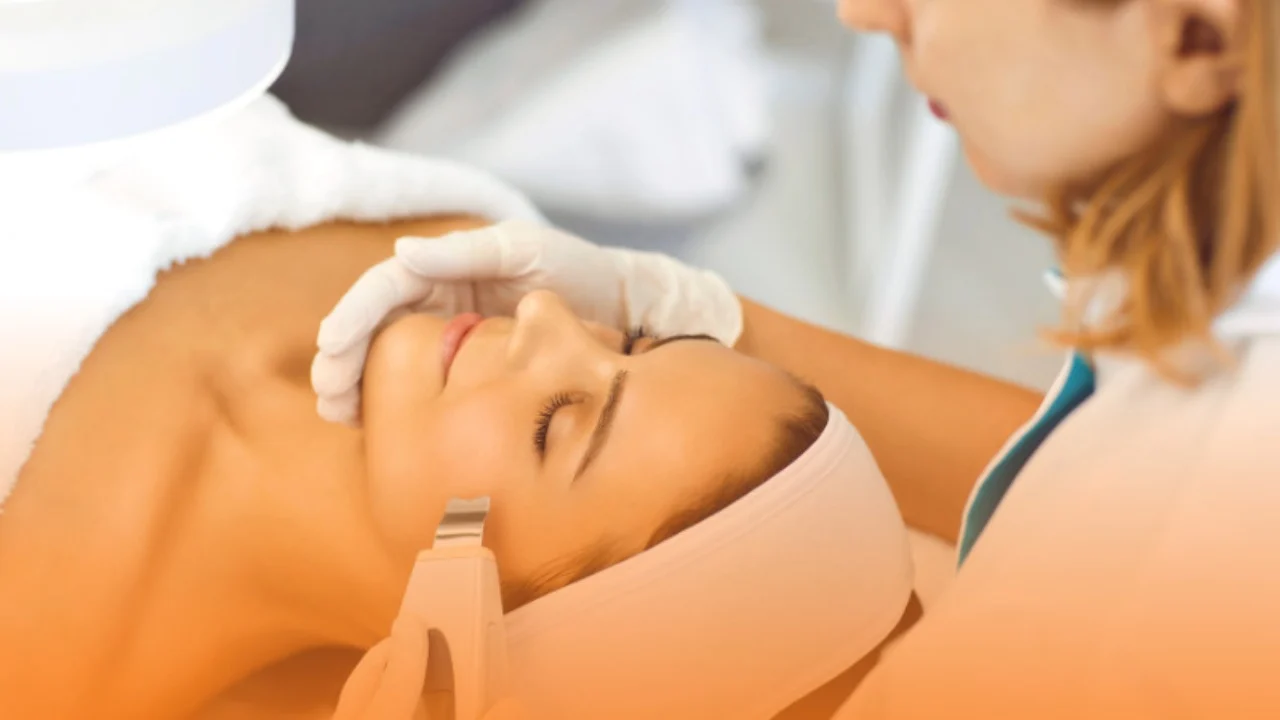 “Jam nga Rusia”/ Estetistja ukrainase i refuzon shërbimin shtetases ruse në Tiranë: Vendet tona janë në luftë