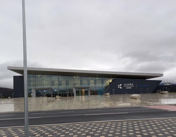 350 mijë euro për menaxhimin e trafikut ajror në Aeroportin e Kukësit/ Albcontroll shpall tenderin, por fluturime s’ka!