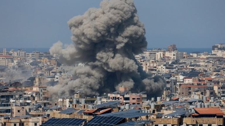 Operacionet kundër Hezbollahut, Izraeli u bën thirrje banorëve të Bejrutit që të evakuohen: Qëndroni 300 metra larg ndërtesave të grupit terrorist!