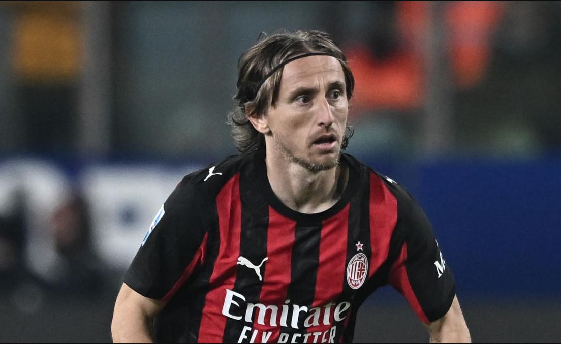 Të gjithë tek Milani e duan Modriçin të paktën edhe për një vit