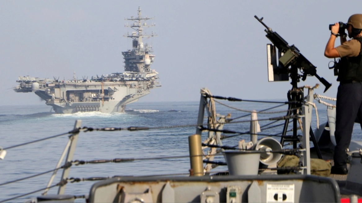 Ishte e përfshirë në trafik droge, ushtria amerikane godet një anije në Oqeanin Paqësor, 2 viktima