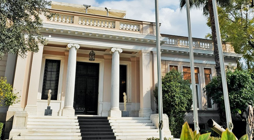 Greqi/ Skandali i mashtrimit me fondet bujqësore, japin dorëheqjen dy ministra dhe një zv ministër!