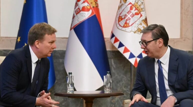 I dërguari i BE për dialogun Kosovë-Serbi takim me Vuçiç, Sorensen: Jemi dakord të punojmë për të mirën e të gjithëve