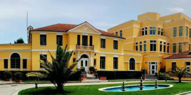 Ambasada amerikane paralajmëron: DASH po shtrëngon vizat ndaj atyre që punojnë në emër të kundërshtarëve tanë