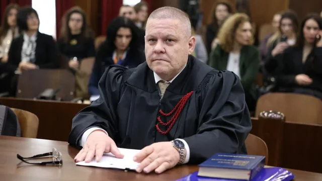 Shqyrtimi i ndryshimit për masën arrest në burg/ Prokurori: Mjaftohet me faktin jo më burg të dalë jashtë