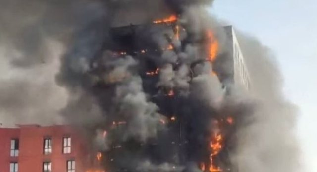 Zjarri në pallatin pranë QSUT/ Këshilli Bashkiak i Tiranës miraton ndihmën financiare për familjet e prekura