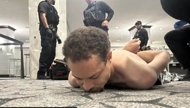 Me vete kishte disa armë/ Momenti kur agjentët e Shërbimit Sekret shtrijnë në tokë autorin, çfarë dihet deri tani